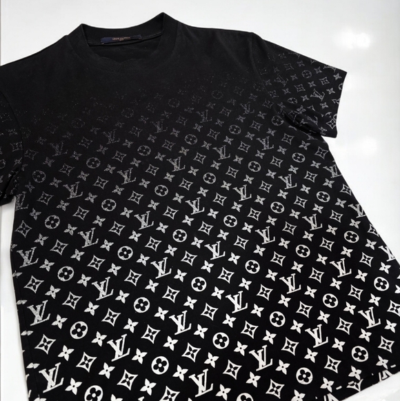 ✨️Authentic Louis Vuitton Black Gradient T-Shirt - Picture 11 of 16